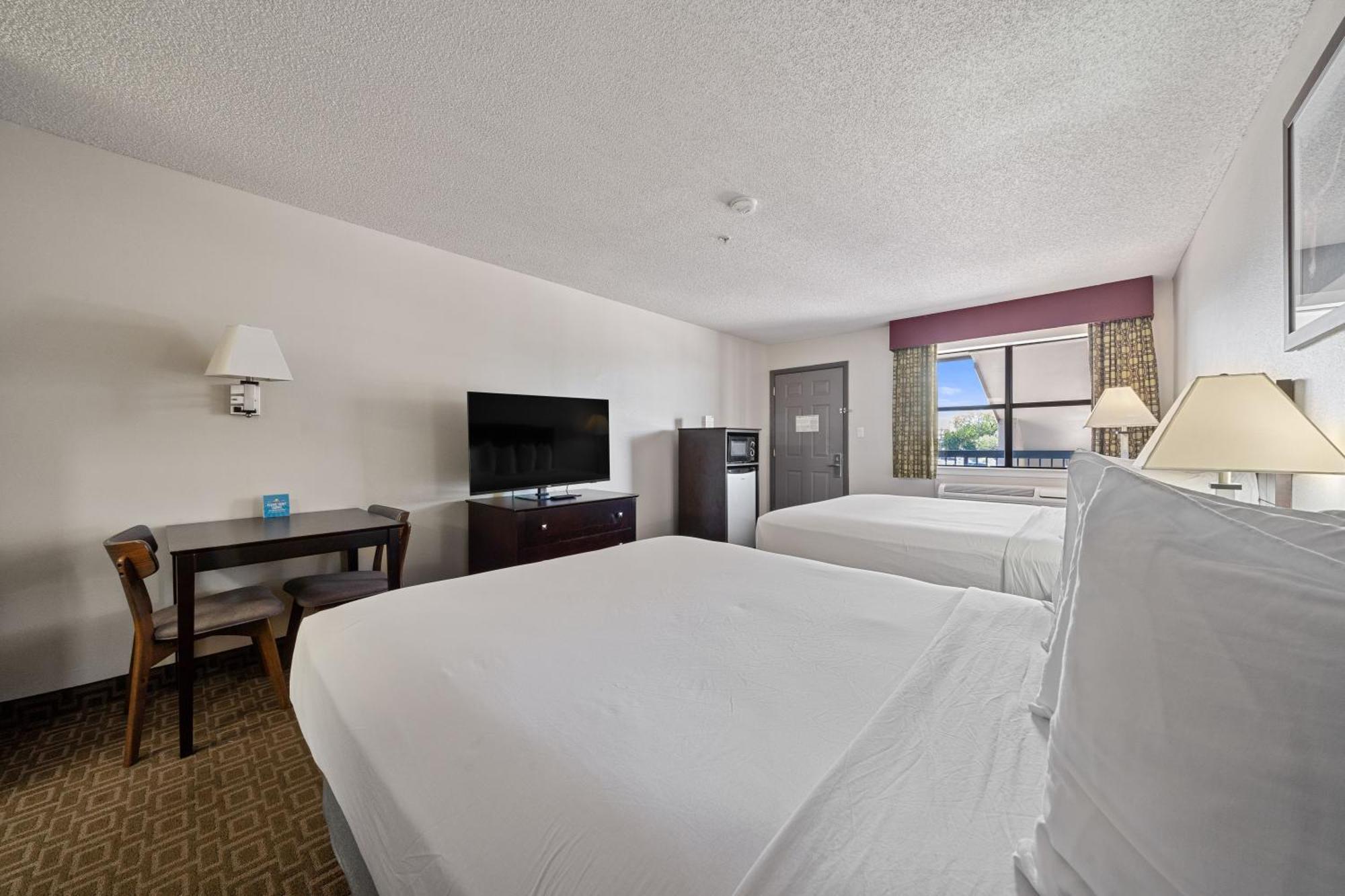 Days Inn By Wyndham Round Rock Exteriér fotografie